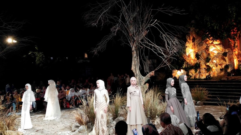 Fashion Rhapsody, Persembahan Demi Bumi