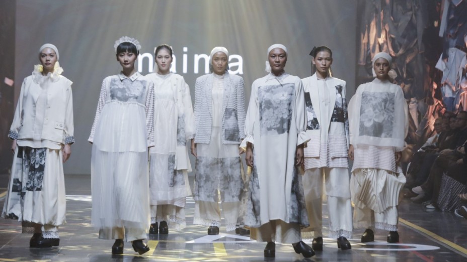Inspirasi Spotlight: Serba Tumpuk dari Maima & AM by Anggiasari