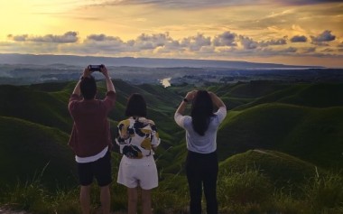 Galaxy Movie Studio 2022 Luncurkan Webseries Berlatar Keindahan Alam Sumba