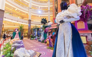 Gaun Kreasi Rumah Mode Barli Asmara untuk Disney's Encanto 