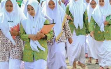 Jaga Sekolah dan Pesantren Tetap Sehat di Masa Pandemi